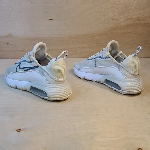 Nike Air Max 2090  White Wolf Grey Sneakers - Picture 6 of 10